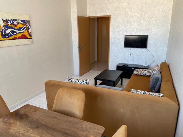 Apartment Melines